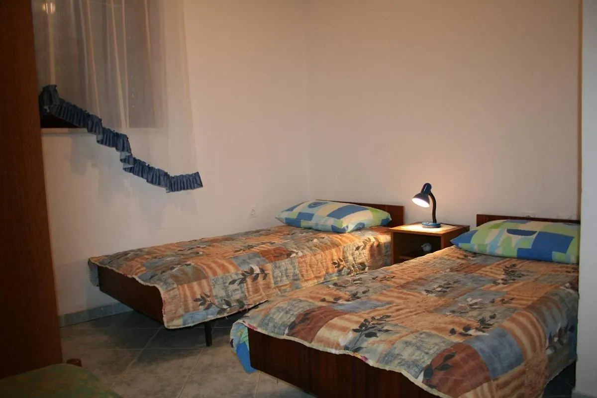Apartments Susy 풀라