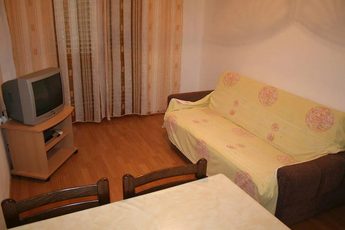 Apartments Susy Pula 0*,  Kroatien